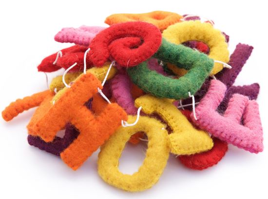 Felt Alphabet Garland Circus1